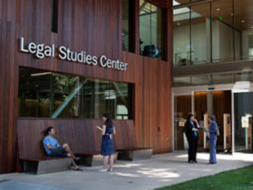 UOP McGeorge School of Law Library